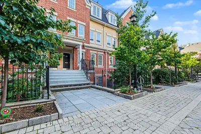11 Niagara Street 23, Toronto, On M5v 3n9