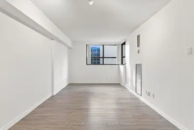 80 St Patrick Street 719, Toronto, On M5t 2x6