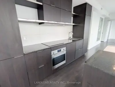 197 Yonge Street 4309, Toronto, On M5b 1m4