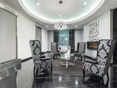 7 Carlton Street 403, Toronto, On M5b 2m3