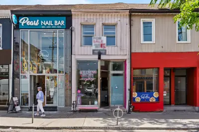 831 Queen Street W Main, Toronto, On M6j 1g1