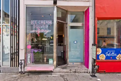 831 Queen Street W, Toronto, On M6j 1g1