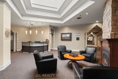 20 Upjohn Road, Toronto, On M3b 2v9