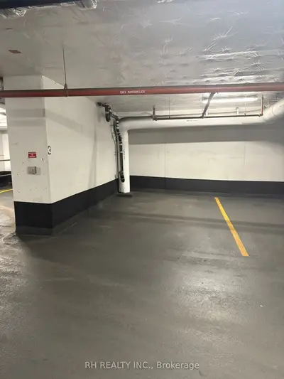 318 Richmond Street W Parking, Toronto, On M5v 0b4
