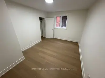 152 Brunswick Avenue Main Floor, Toronto, On M5s 2m2