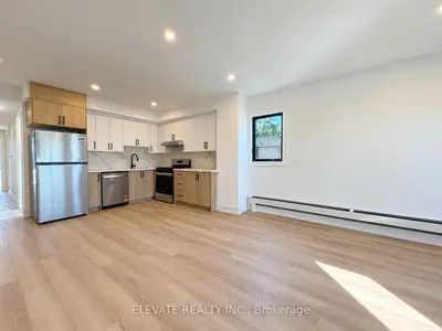 228 Robina Avenue 2, Toronto, On M6c 3z1
