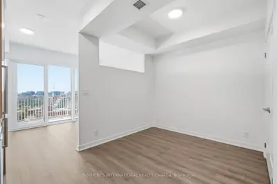 88 Bathurst Street 612, Toronto, On M5v 0w8