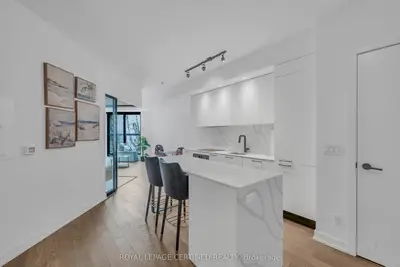 200 Sudbury Street 411, Toronto, On M6h 0h1