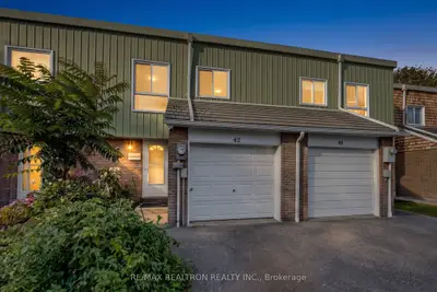 42 Pepper Vine Way, Toronto, On M2j 4j8
