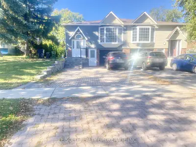 2 Chipwood Crescent Upper, Toronto, On M2j 3x7