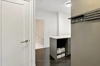 88 Cumberland Street 1201, Toronto, On M5r 0c8