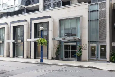 88 Cumberland Street 1201, Toronto, On M5r 0c8