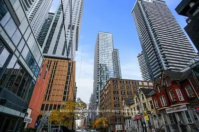 101 Peter Street 602, Toronto, On M5v 0g6