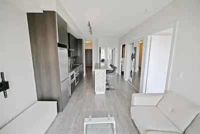 300 Front Street W 2601, Toronto, On M5v 0e9