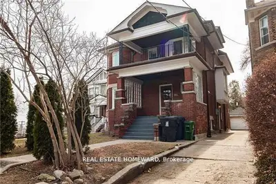 56 Oakwood Avenue, Toronto, On M6h 2v6