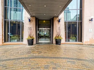 15 Northtown Way 523, Toronto, On M2n 7a2