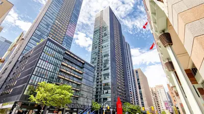 110 Charles Street E 3404, Toronto, On M4y 1t5