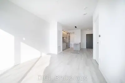 57 Spadina Avenue 2204, Toronto, On M5v 0t9