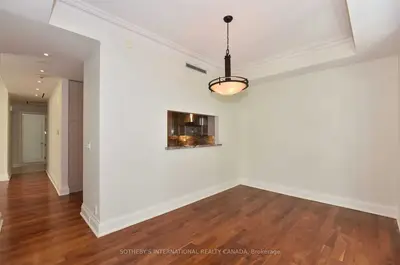 1 St. Thomas Street 6d, Toronto, On M5s 3m5