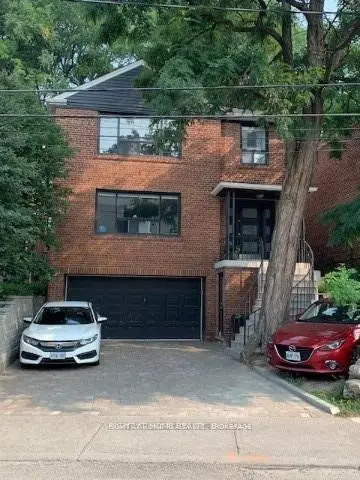 576 Davenport Road 2nd Floor, Toronto, On M5r 1k9