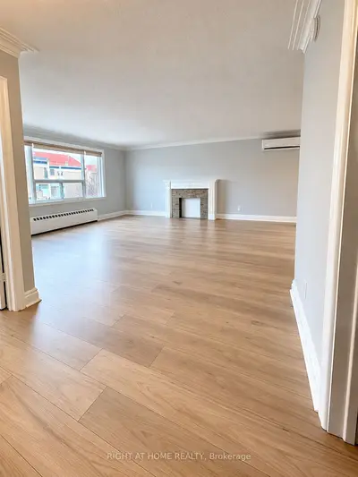 576 Davenport Road 2nd Floor, Toronto, On M5r 1k9