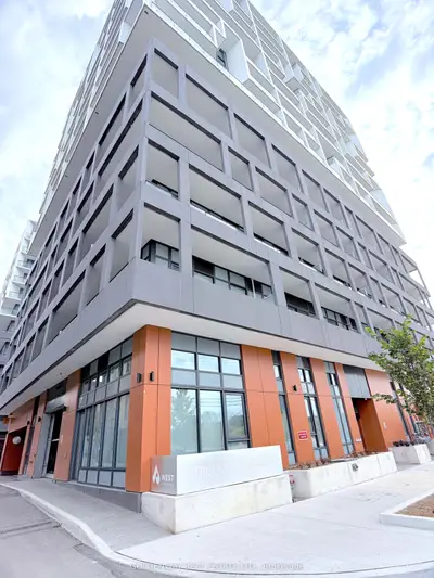 9 Tecumseth Street 814, Toronto, On M5v 0s5