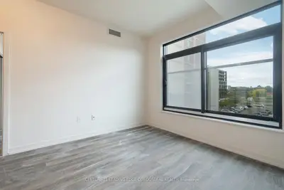181 Sterling Road 308, Toronto, On M6r 2b2