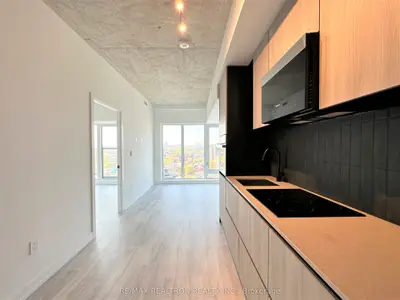 2 Augusta Avenue Ph08, Toronto, On M5v 0t3