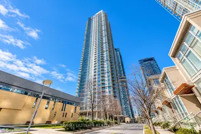 35 Mariner Terrace 4601, Toronto, On M5v 3v9