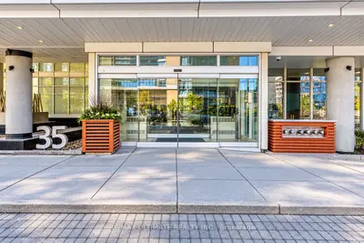 35 Mariner Terrace 4601, Toronto, On M5v 3v9