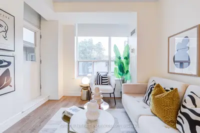 70 Alexander Street 301, Toronto, On M4y 3b6
