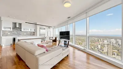 388 Yonge Street 7507, Toronto, On M5b 0a4