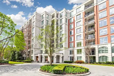 18 William Carson Crescent 211, Toronto, On M2p 2g6