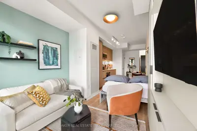 127 Broadway Avenue 3203, Toronto, On M4p 1v3