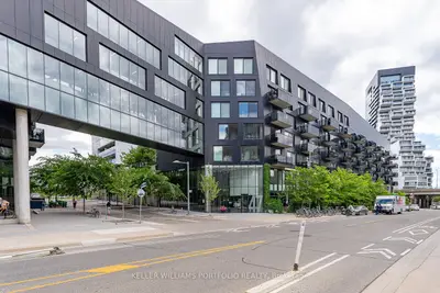 47 Lower River Street 636, Toronto, On M5a 0g1
