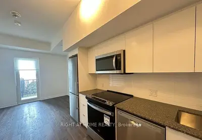 500 Wilson Avenue 809, Toronto, On M3h 0e5
