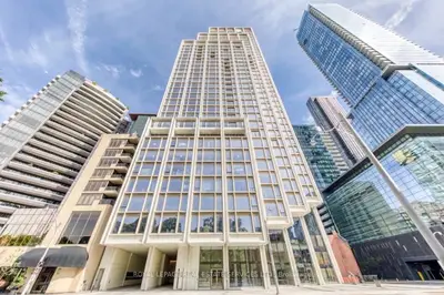 1315 Bay Street 806, Toronto, On M5r 2c4