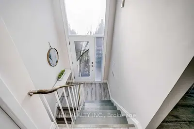 47 Greyhound Drive, Toronto, On M2h 1k2