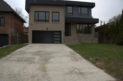 150 Viewmount Avenue, Toronto, On M6b 1t7