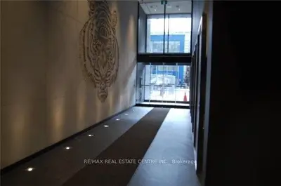 28 Wellesley Street 3302, Toronto, On M4y 1g3