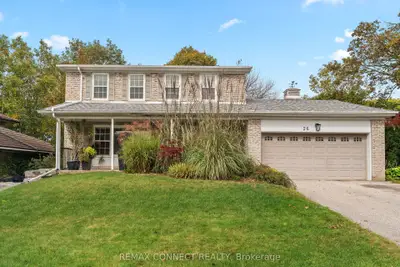 26 Averdon Crescent, Toronto, On M3a 1p5