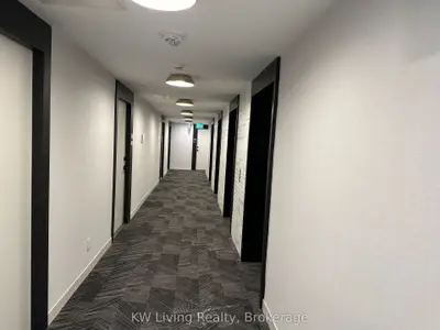319 Jarvis Street 2606, Toronto, On M5b 0c8