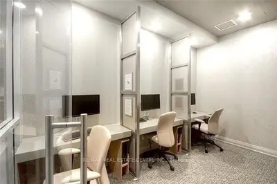 763 Bay Street 4012, Toronto, On M5g 2r3