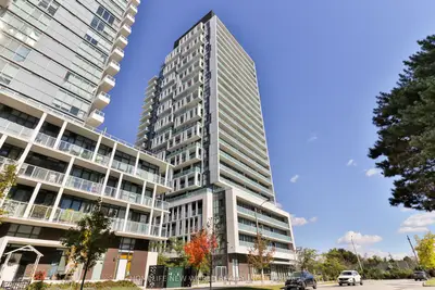 188 Fairview Mall Drive 215, Toronto, On M2j 0h7