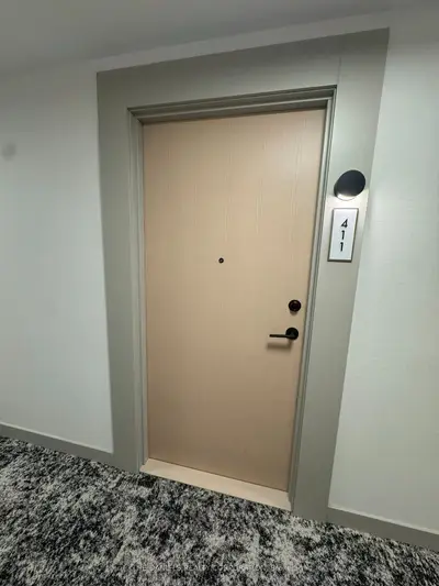 10 Oak Street 411, Toronto, On M5a 0z1