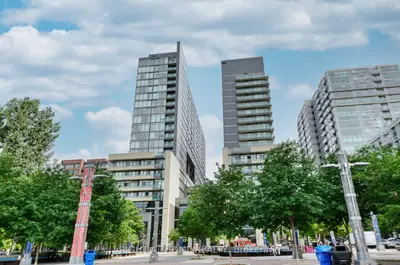 36 Lisgar Street 1511w, Toronto, On M6j 0c7