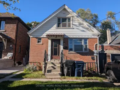 12 Ranee Avenue, Toronto, On M6a 1m6