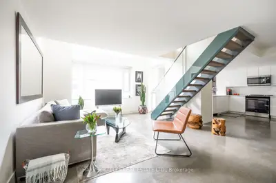 80 Cumberland Street 1103, Toronto, On M5r 3v1