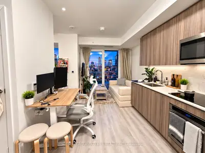 15 Richardson Street 1403, Toronto, On M5a 0y5