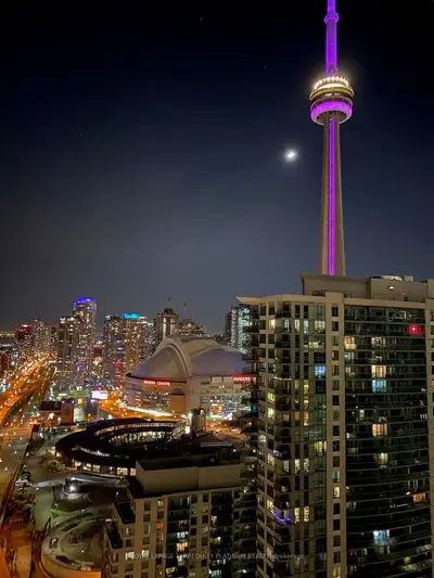10 York Street 3212, Toronto, On M5j 0e1